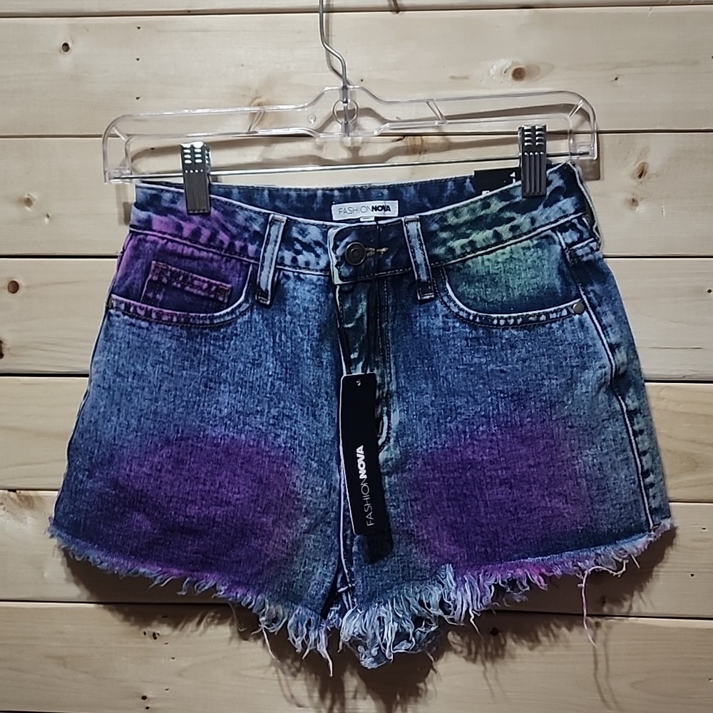 Fashion Nova Jean Shorts Women's Size 1 NWT colorful